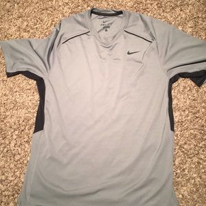 Nike dry fit never worn!!!